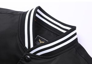 Veste universitaire à la mode pour lycée avec manches en cuir PU et corps en laine, parfaite pour les collections de vêtements de sport personnalisés - Product Image 4
