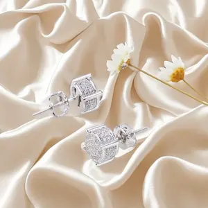 Pendientes de Plata de Ley 925 con Diamantes Moissanite de Grado D, Diseño de Joyería Masculina de Lujo - Product Image 3