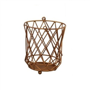 Portavelas T-Light de hierro decorativo con revestimiento de polvo negro terminado para decoración del hogar portavelas T-Light - Product Image 3