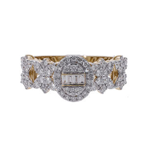 Bague en diamant de style vintage en or jaune 14K Baguette en diamant naturel et centre de table Halo rond avec bande pavée florale - Product Image 2