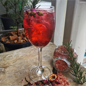 ชาดอกกุหลาบแบบแห้ง100% ธรรมชาติจากเวียดนามสีแดงเข้ม - Product Image 1