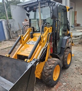 Cargadora compacta JCB 1CX, 4x4, con capacidad de carga nominal de 4 toneladas, cargadora frontal para madera, en venta - Product Image 6