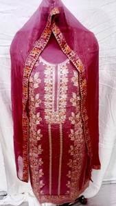 ชุดสูทแฟชั่นอินเดียปักด้วยมือจากนักออกแบบสมัยใหม่สำหรับงานปาร์ตี้สไตล์ดั้งเดิม - Product Image 2