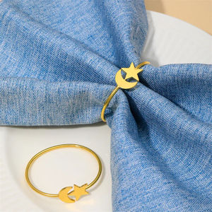 Atractivo Anillo de Servilleta Decorativo para Mesa de Diseño, Color Dorado, con Forma de Estrella y Luna, Porta Servilletas para Suministros de Ramadán y Eid - Product Image 1