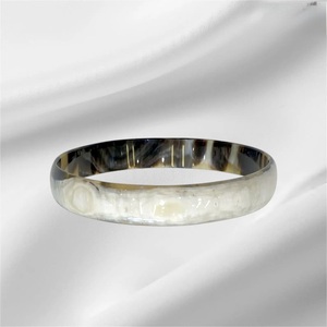 Bracelets en corne de buffle naturelle, fabrication artisanale de bijoux en corne de buffle - Product Image 3