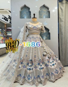 Lehenga Choli pour femmes, vêtements indiens et pakistanais, tissu en dentelle, travail de découpe de paillettes, avec cancan et toile Patta, best-seller - Product Image 1