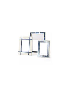 Premium Handmade Wood Resin Photo Frame Customizable Artistic Interiors Timeless Decor Modern Home Accent Luxury Display Piece - Product Image 3