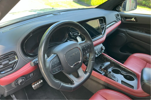 Vehículo Usado a Precio Accesible - Volante a la Izquierda |   CONDUCCIÓN DERECHA |   DODGE DURANGO SRT HELLCAT AWD 2021 - Product Image 5