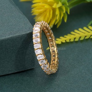 Bague de fiançailles vintage en or massif 14 carats avec diamant de laboratoire de qualité supérieure, taille émeraude, certifié IGI, VVS, bijou haut de gamme - Product Image 1