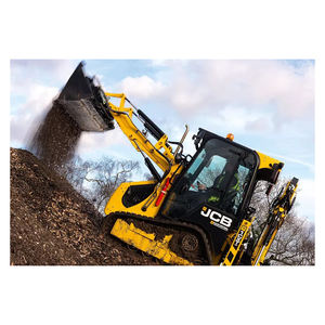 Workhorse JCB 1CXT gère facilement les tâches quotidiennes, du creusement des tranchées à la manutention et au nivellement des matériaux - Product Image 4