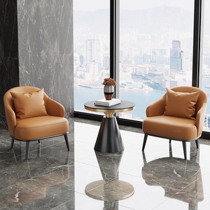 Silla de Comedor de Estilo Nórdico Moderno con Altura Ajustable, Estructura de Acero y Tapicería de Cuero para Uso en el Hogar, Hotel o Apartamento - Product Image 1
