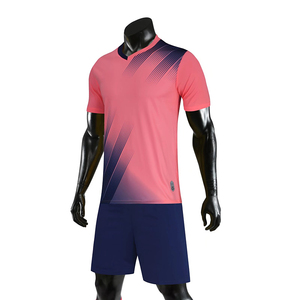 Kit de entrenamiento de camiseta de fútbol para hombre de secado rápido personalizado al por mayor conjunto completo de equipo europeo ropa de fútbol europeo por sublimación barata - Product Image 5