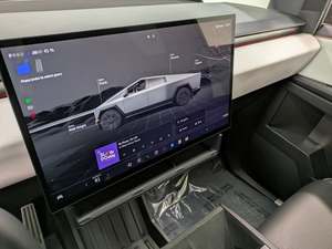 เทสล่า ไซเบอร์ทรัค ครูว์แค็บ ขับเคลื่อนสี่ล้อ ระบบไฟฟ้า เกียร์อัตโนมัติ ล้อแม็ก R20 พวงมาลัยซ้าย ภายในสีเข้ม เบาะหนัง รถ SUV หลังคาซันรูฟแบบพาโนรามา ปี 2024 - Product Image 6