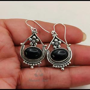 Pendientes de Ónix Negro, Plata de Ley 925: Joyería Colgante Hecha a Mano, Piedra de Nacimiento de Julio - Product Image 2