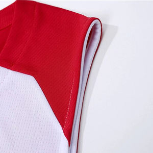 ขายร้อนพิมพ์โลโก้ที่กําหนดเองชุดกีฬา 2024 วัสดุโพลีเอสเตอร์ชุดบาสเก็ตบอลในสีที่แตกต่างกัน - Product Image 2