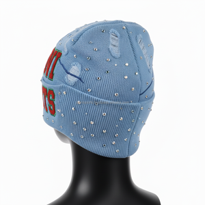 Bonnet d'hiver pour femmes GSM Acrylique Tricot Bleu clair Style vieilli Strass Logo personnalisé Broderie jacquard Bonnet - Product Image 5