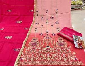 Costumes indiens en soie scintillante brodée à la main non cousue de créateur moderne pour femmes Protection solaire élégante - Product Image 1