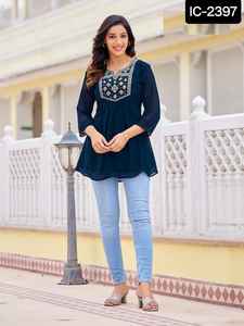 Estilo indio de Bollywood Casual y Festival Wear Heavy Georgette Listo para usar Top de lujo con bordado Work y Indian Kurtis - Product Image 2