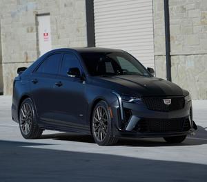 2023 Char-dillac C T-4-V Bl c kw Ing Sebring IMSA Edition, Automático de 6 Velocidades, 472 HP, Motor V6 Twin-Turbo, Asientos de Cuero, Techo Panorámico - Product Image 1