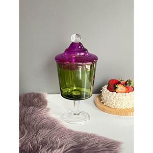 Porta biscotti con piedi d'amore piccolo - Product Image 1