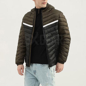 Chaqueta acolchada ligera, cálida y elegante para hombre de calidad superior diseñada para la comodidad en situaciones cotidianas - Product Image 4