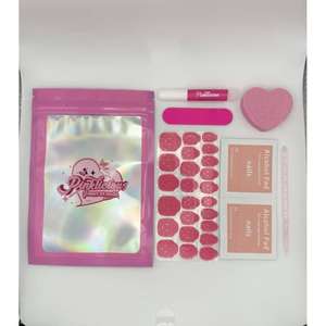 Ensemble de maquillage et de soins pour les ongles Ros Embrace avec une teinte rose élégante pour la routine de beauté quotidienne des femmes - Product Image 5