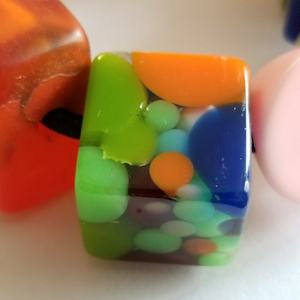 La mejor calidad, pulsera trenzada Vintage personalizada para mujer, joyería de moda hecha a mano de resina, Perla de diamante de alta calidad de marca - Product Image 3