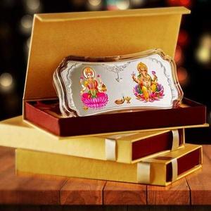 MMTC-PAMP India Pvt. Barre d'argent stylisée Lakshmi Ganesha de 50 g, pureté 999,9 %, objet de collection culturel, bijou. - Product Image 4