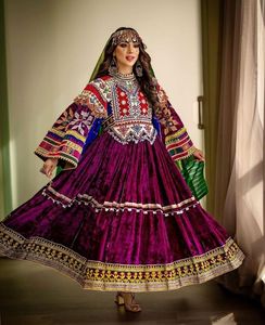 Vestido de moda kuchi con estilo para niñas afganas Afghani Charma vestido kuchi bordado Venta caliente - Product Image 5