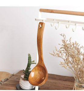 Metier Curvy Handle Diseño Premium Cocina pura Herramientas decorativas esenciales para hacer y servir jabón Cucharón de madera - Product Image 1