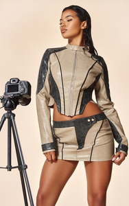 Chaqueta Corta de Motociclista de Cuero con Estampado de Letras y Remaches para Mujer, Estilo Hip-hop, Primavera-Otoño - Product Image 2