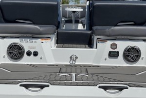 Ventes authentiques de bateaux à réaction Scara 255 LX Wake de 25 pieds pour 2025, disponibles à la vente et prêts à l'emploi - Product Image 4