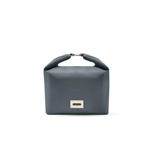 Bolsa de Almuerzo Black+Blum de 10L Color Pizarra, Elegante y Práctica para Llevar tus Comidas - Product Image 2