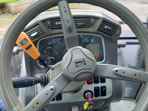 Tractor Agrícola DEUTZ FAHR 5080.4/6160.4 C DV 70HP 4WD con Transmisión de Engranajes, Bomba de Motor - Alta Productividad 1 Año - Product Image 4