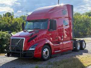 Meilleures ventes : Camion semi-remorque couchette VNL64T760 d'occasion 2021, prêt à être expédié dans le monde entier - Product Image 6