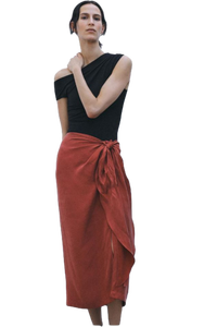 Jupe portefeuille rouge pour femme élégante audacieuse et confortable parfaite pour les fêtes tenues décontractées vacances style chic de tous les jours - Product Image 2