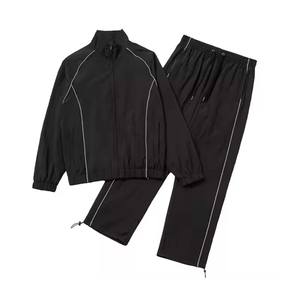 Pantalones cortos de jogging con logotipo propio de diseño de rayas de gran oferta personalizados de alta calidad con chaqueta cortavientos ropa deportiva chándal - Product Image 2