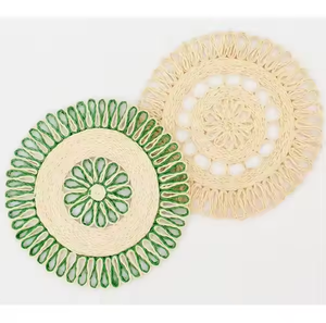 Sets de table en rotin durables et écologiques, motif floral brodé de haute qualité, réutilisables, personnalisables, décoration de table pour mariage/anniversaire - Product Image 4