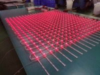 Écran LED en maille vidéo flexible ultra-lumineux haute puissance visible en plein jour, étanche, pour affichage numérique extérieur et publicité en ascenseur