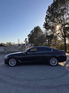 รถยนต์บีเอ็มดับเบิลยู ซีรีส์ 5 รุ่น 530i ปี 2021 สภาพดีเยี่ยม - Product Image 5