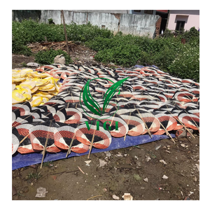 Abanico de Hojas de Palma Artesanal-Estilo Eco Boho, Colores Tropicales - Product Image 1