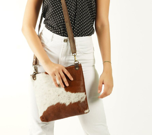 Full Grain Leather Slim <b>Messenger</b> <b>Laptop</b> Crossbody <b>Bag</b> Personalized Covers Product Category - Product Image 3