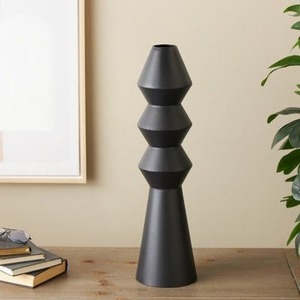 Vase à fleurs en aluminium noir élégant idéal pour tout vase décoratif en aluminium à la maison ou au bureau - Product Image 1