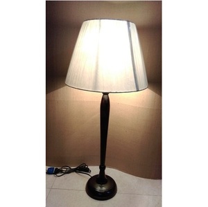 Lámparas de mesita de noche de metal de hierro Chapado en cobre de ultra lujo al por mayor para uso en dormitorio y hotel - Product Image 3