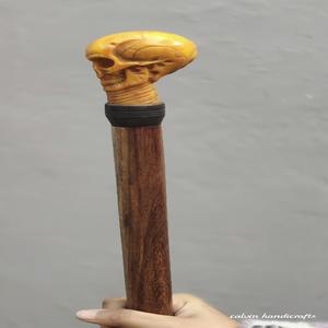 Canne de marche en bois sculpté à la main avec crâne, moderne, pour homme, objet de collection et d'exposition - Product Image 4