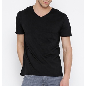 2025, venta al por mayor, camisetas con cuello en V y logotipo personalizado para hombres, tela de algodón 100% negra de alta calidad, ajuste cómodo, hecho en Pakistán - Product Image 6