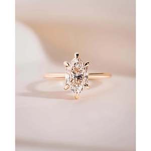 Bague de fiançailles avec halo caché en diamant cultivé en laboratoire hexagonal, 2,49 carats, certifiée IGI, or, pour femmes, par AURALUXURIA - Product Image 1