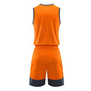 Uniforme de baloncesto personalizado de la mejor calidad Ropa de equipo transpirable Hecho en Pakistán Uniforme de baloncesto en blanco impreso - Product Image 3