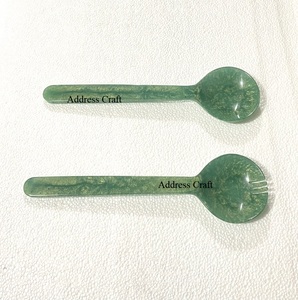 Juego de servidor de ensalada de resina de lujo hecho a mano vendedor superior indio cuchara de servicio grande tenedor para el hogar Hotel restaurante Decoración de mesa uso - Product Image 2