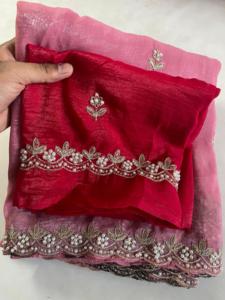 ผ้าส่าหรีอินเดียลายพิมพ์ล่าสุดจากดีไซเนอร์อินเดีย ดีไซน์หรูหราสง่างาม สไตล์อินเดียดั้งเดิม เหมาะสำหรับงานปาร์ตี้และชุดเจ้าสาว - Product Image 4